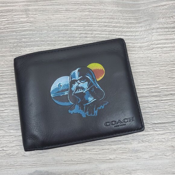 Star Wars x Coach 3 in 1 wallet with Darth Vader - Picture 10 of 10